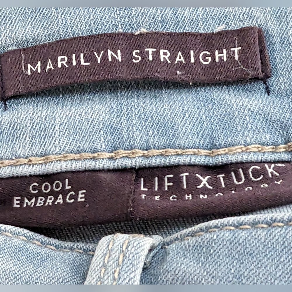NEW NYDJ Marilyn Cool Embrace Moisture Wicking Hollander Jeans Lift Tuck Tech - Picture 9 of 9